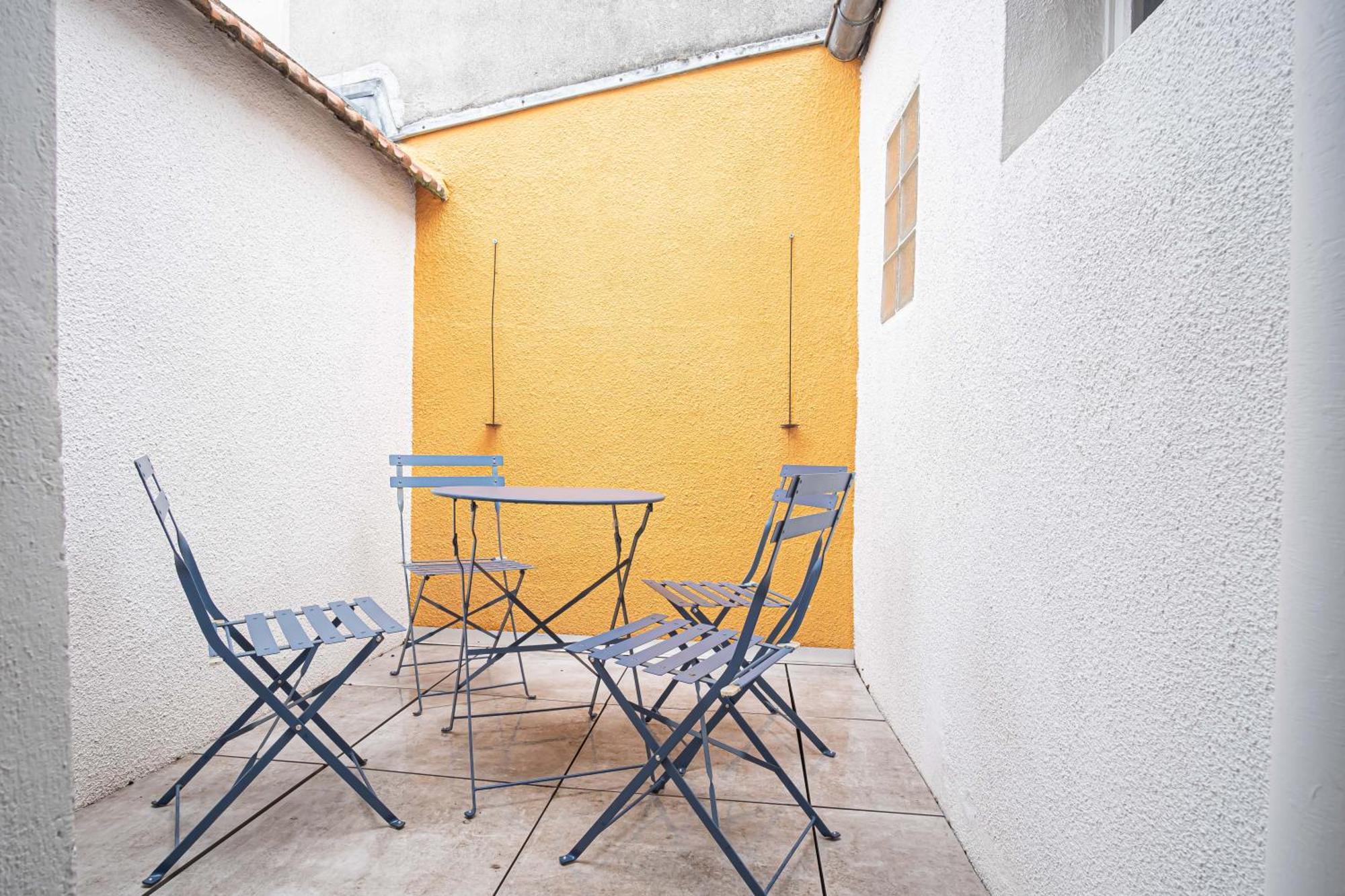 Triplex Cathedrale Parking Gratuit Apartment Reims Exterior photo