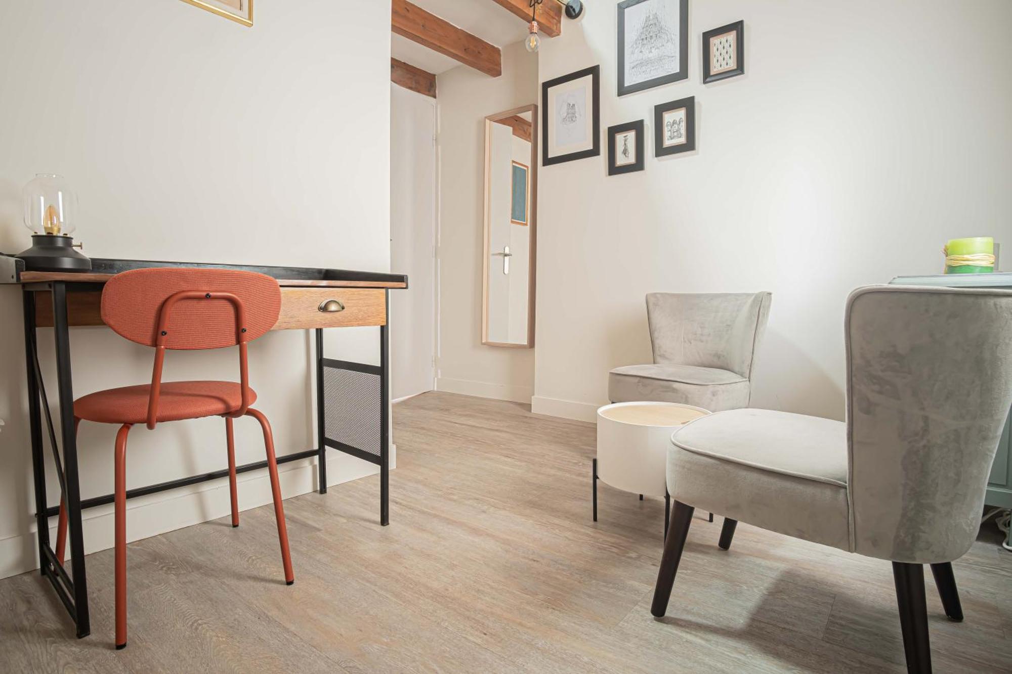 Triplex Cathedrale Parking Gratuit Apartment Reims Exterior photo